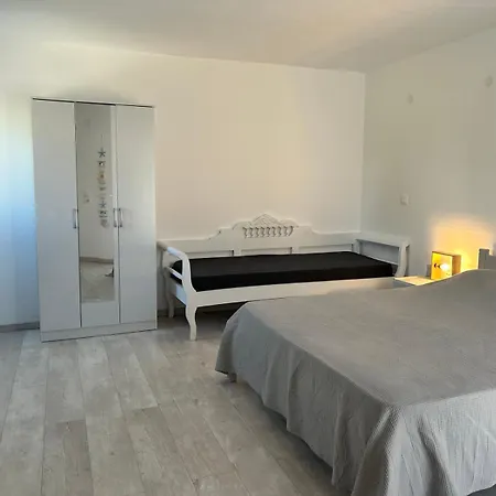 Olive House Country house Marpissa
